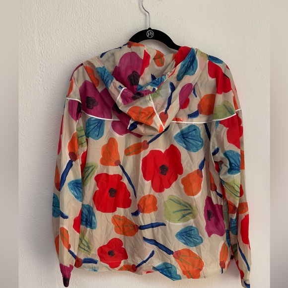 Wind Breaker - Picture 2 of 3